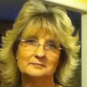 Meet your Posher, Adeline